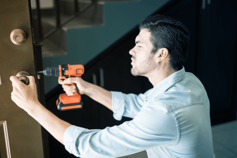 professional-door-knob-Installation-in-baltimore-city-md